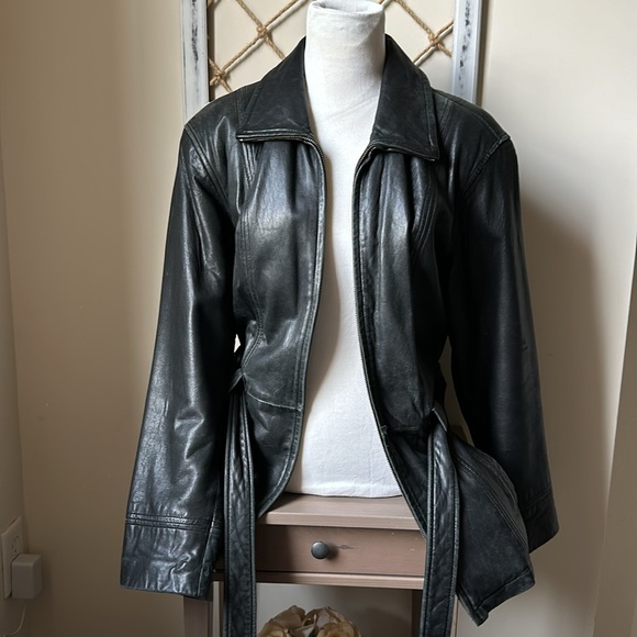 Kenneth Cole Vintage leather black jacket Womens size small - Picture 3 of 15